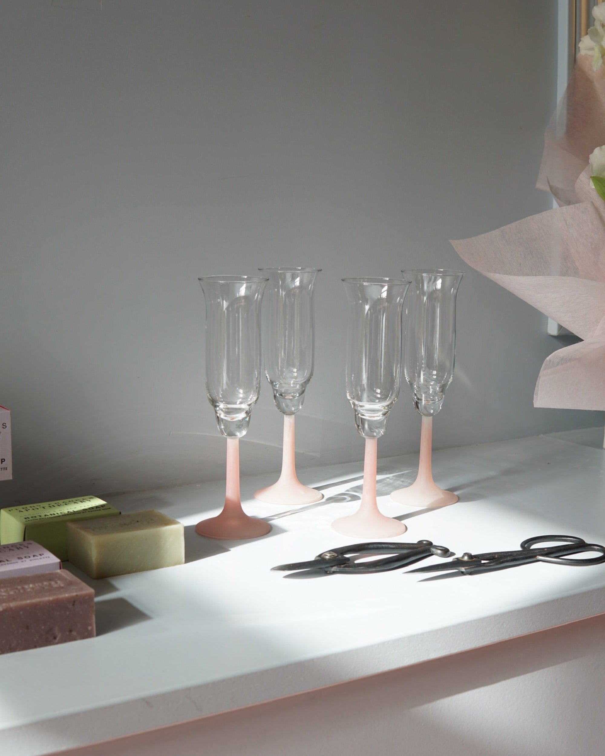 Ode Set of 4 Pink Stem Champagne Flutes La Bomba Floristry Vancouver Canada Set of 4 Pink Stem Champagne Flutes