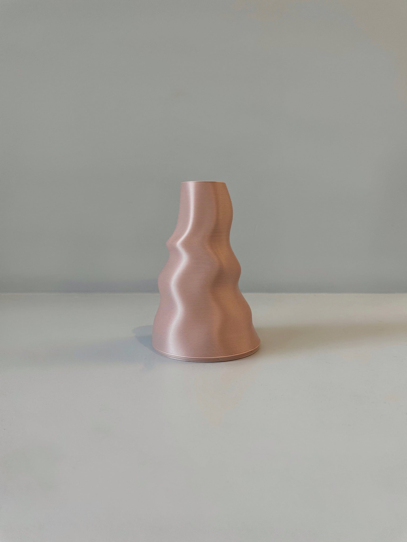 Stooludio Vessel — Mini