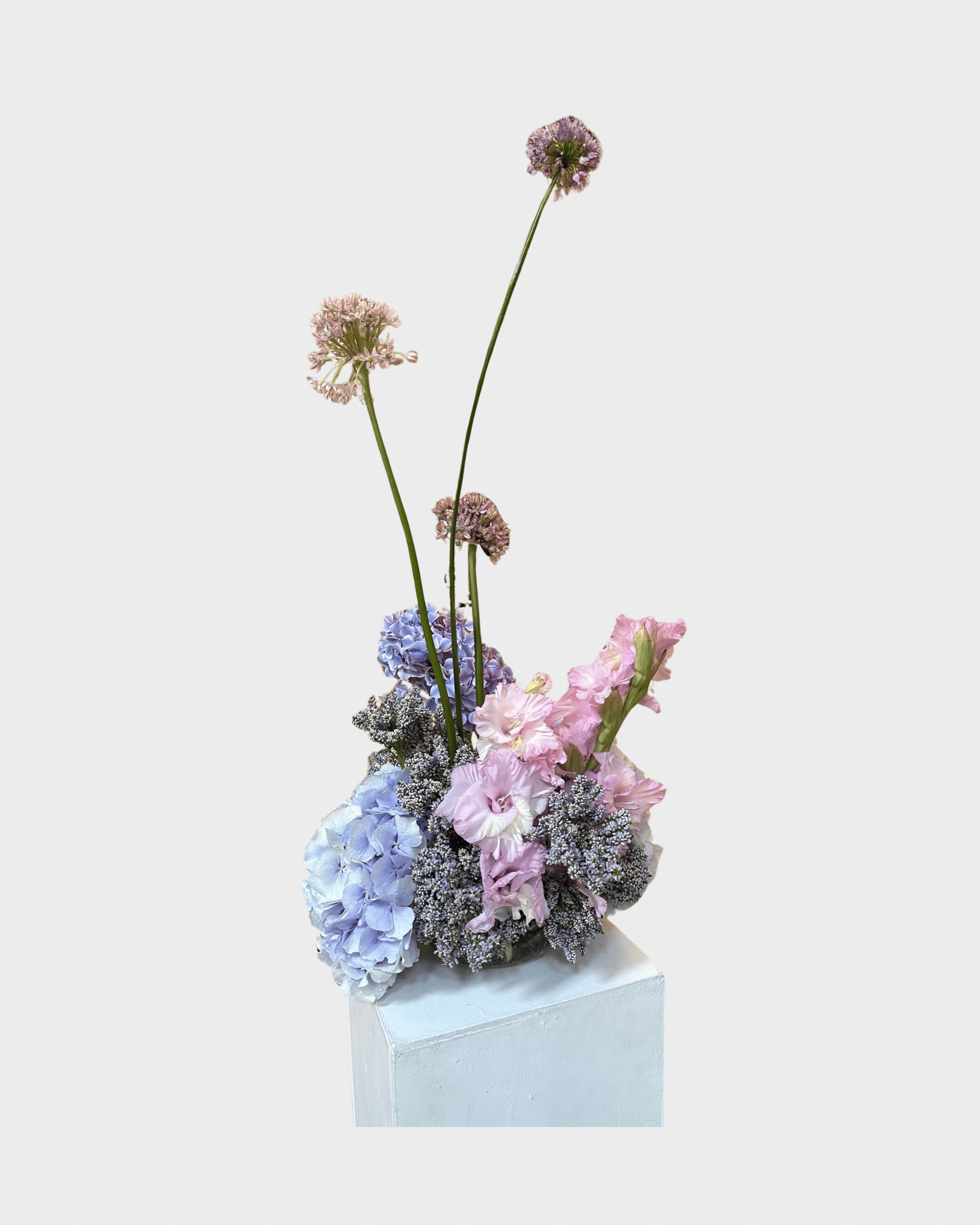 La Bomba Floristry Arrangements Feature Arrangements La Bomba Floristry Vancouver Canada Feature Arrangements