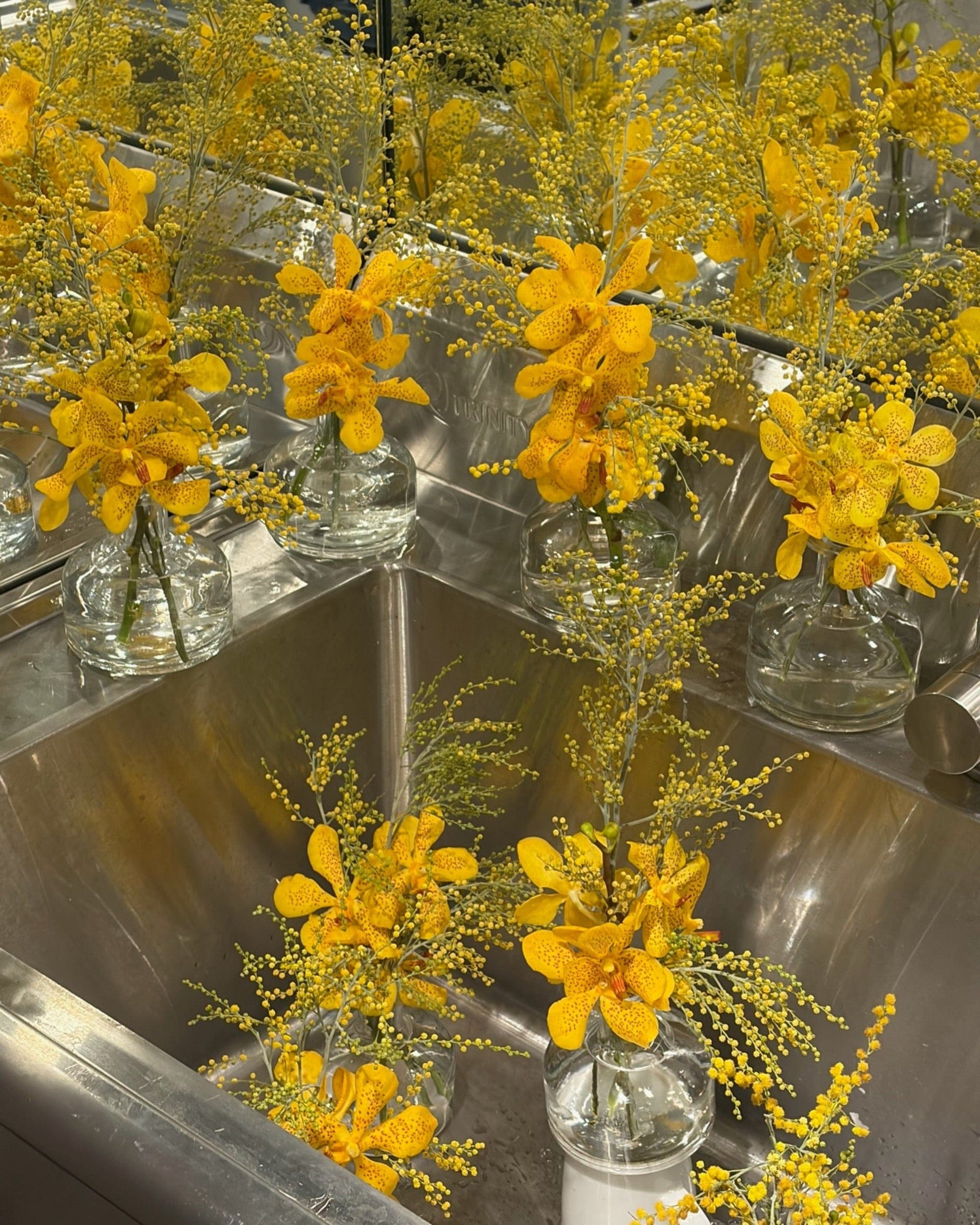 La Bomba Floristry Arrangements Vase Accents La Bomba Floristry Vancouver Canada Vase Accents