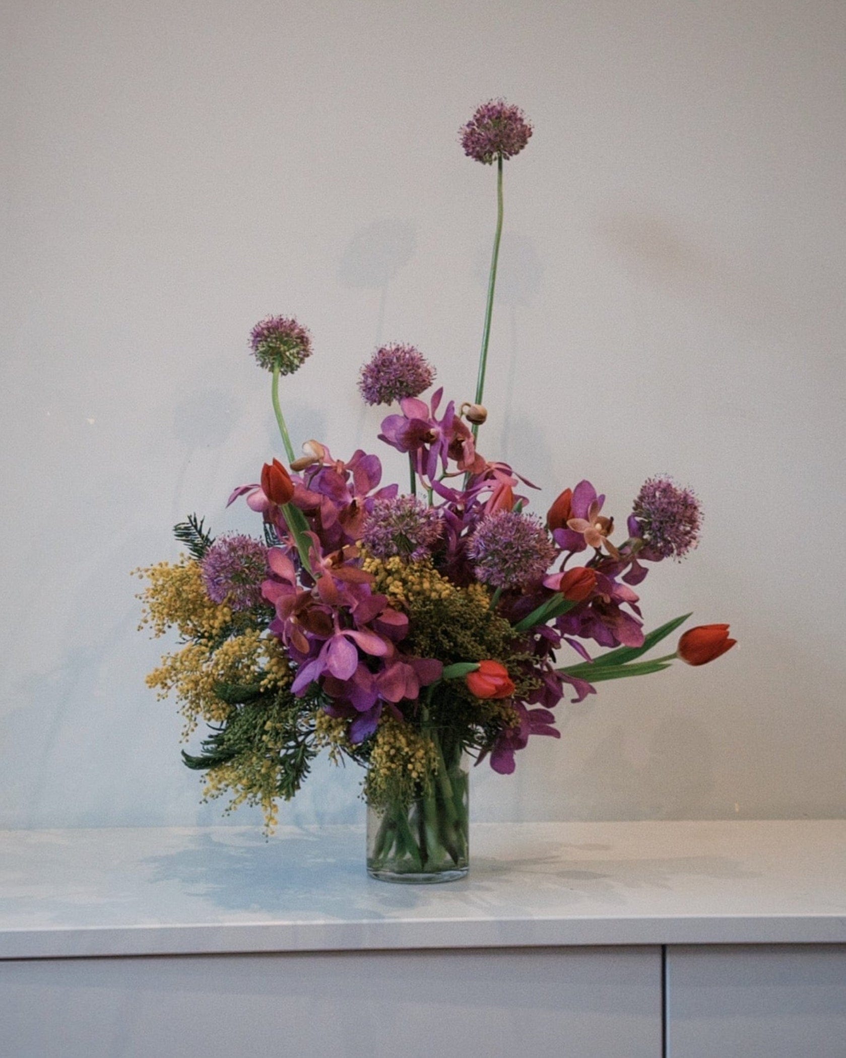 La Bomba Floristry Arrangements Vase / Virtuoso (a statement...) / HIGH CONTRAST (opposites attract) MIXED BUNCH La Bomba Floristry Vancouver Canada MIXED BUNCH