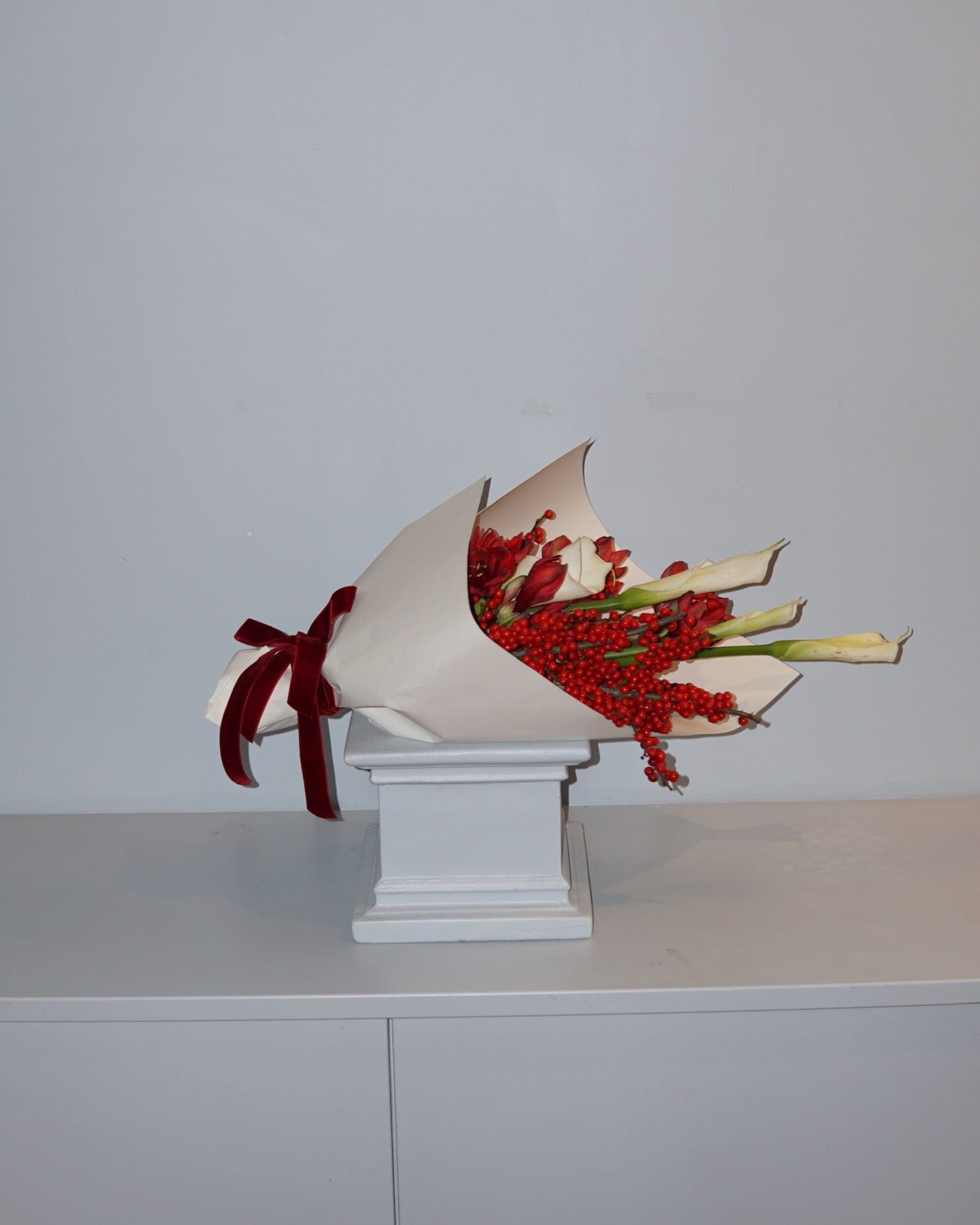 La Bomba Floristry Flowers Red & Ivory Holiday Stem Bundle La Bomba Floristry Vancouver Canada Red & Ivory Holiday Stem Bundle