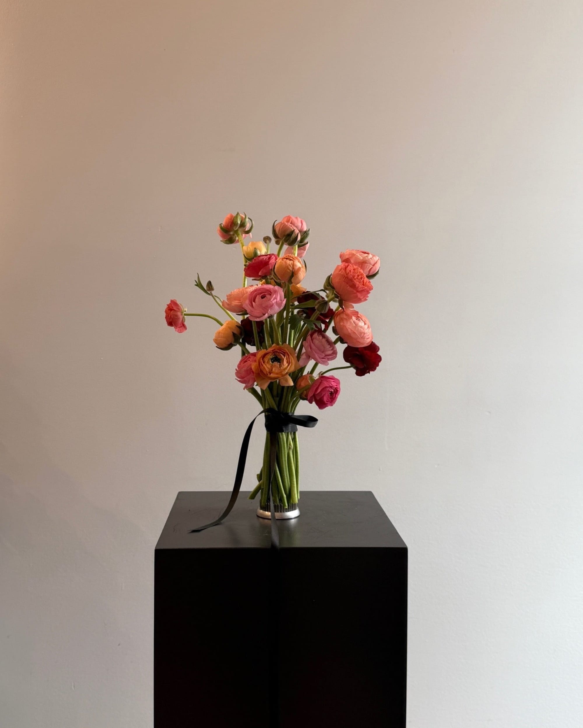 La Bomba Floristry Flowers SINGLE SPECIES — Ranunculus La Bomba Floristry Vancouver Canada SINGLE SPECIES — Ranunculus