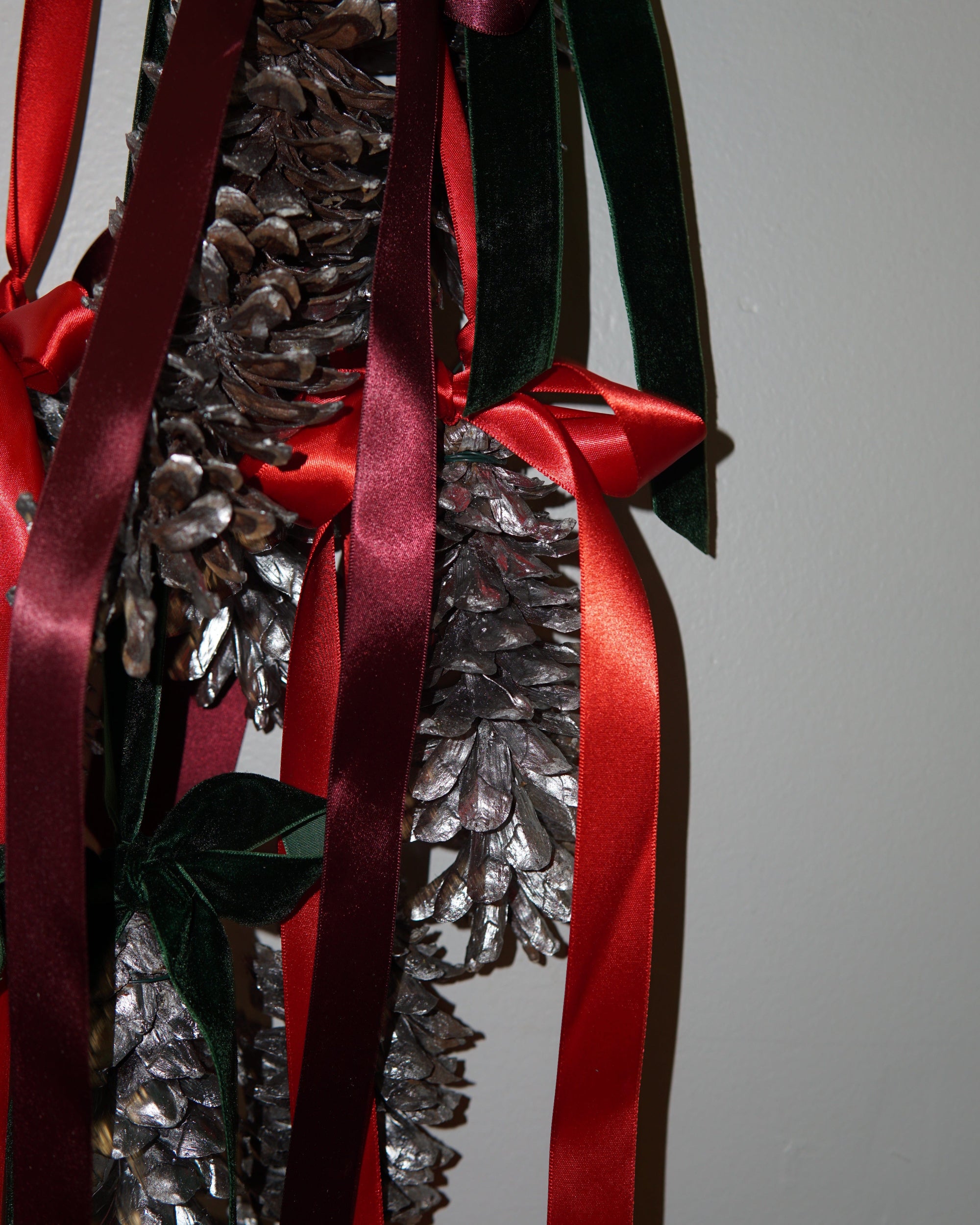 La Bomba Floristry Flowers Velvet Silver Pinecones Set La Bomba Floristry Vancouver Canada Velvet Silver Pinecones Set