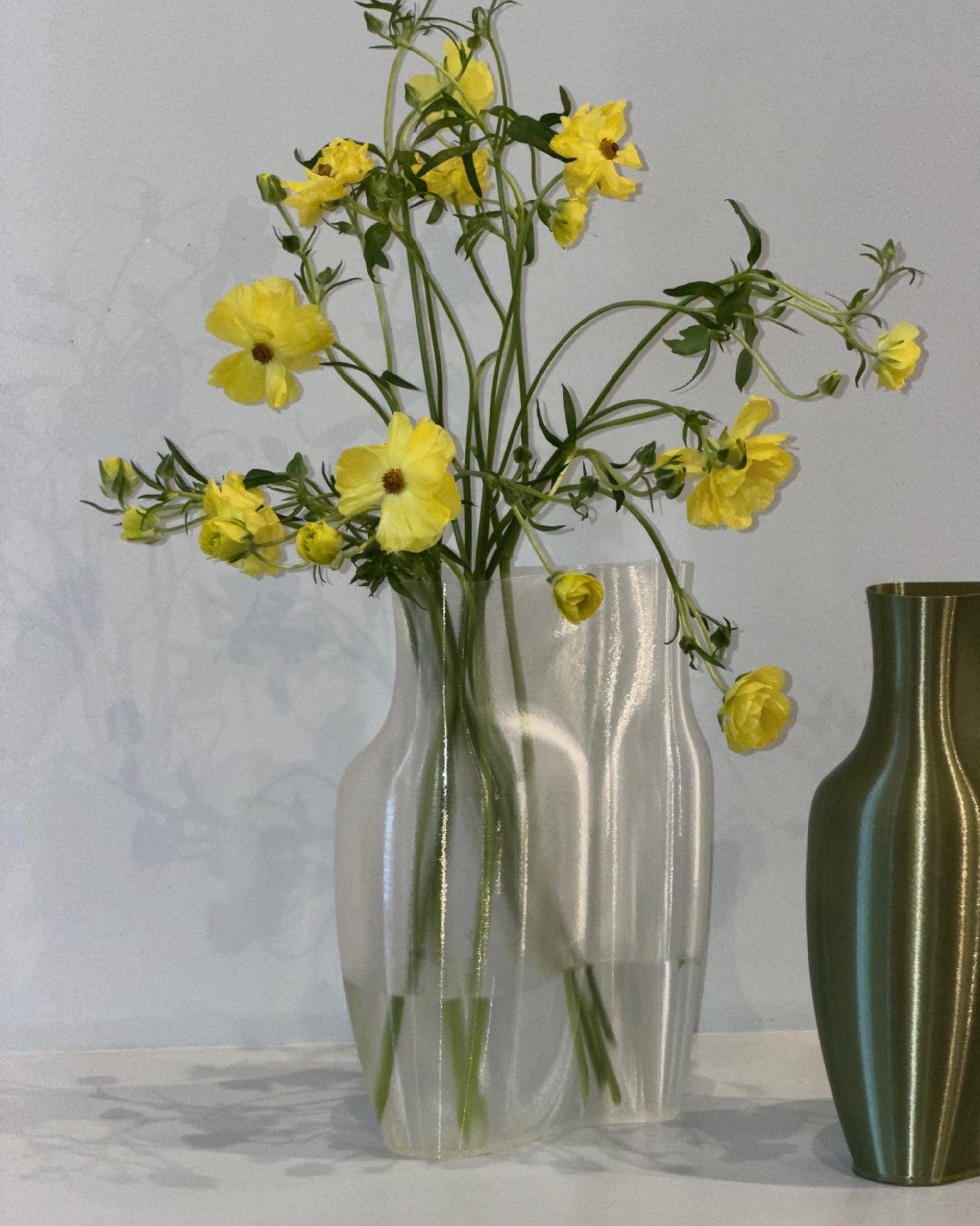 Stooludio Vessels Clear Stooludio Vessel — Stretch La Bomba Floristry Vancouver Canada Stooludio Vessel — Stretch