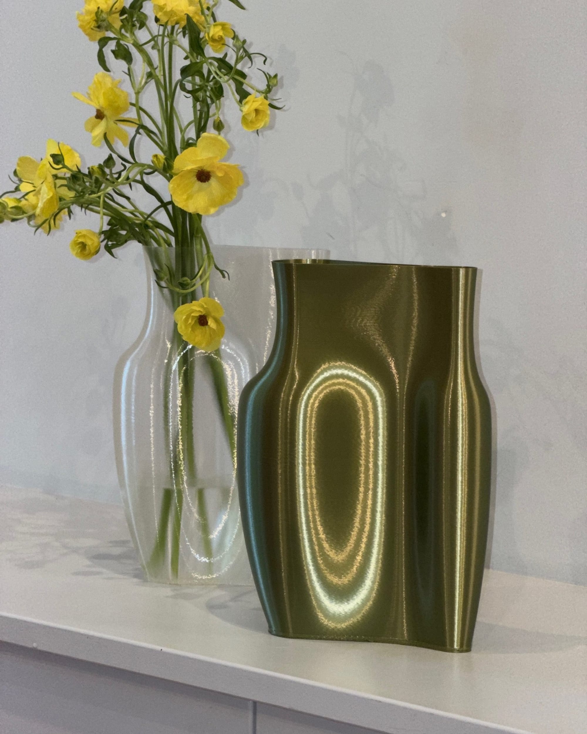 Stooludio Vessels Stooludio Vessel — Stretch La Bomba Floristry Vancouver Canada Stooludio Vessel — Stretch